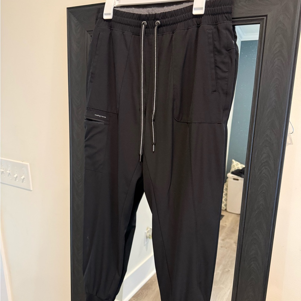 Women’s Black scrub pants